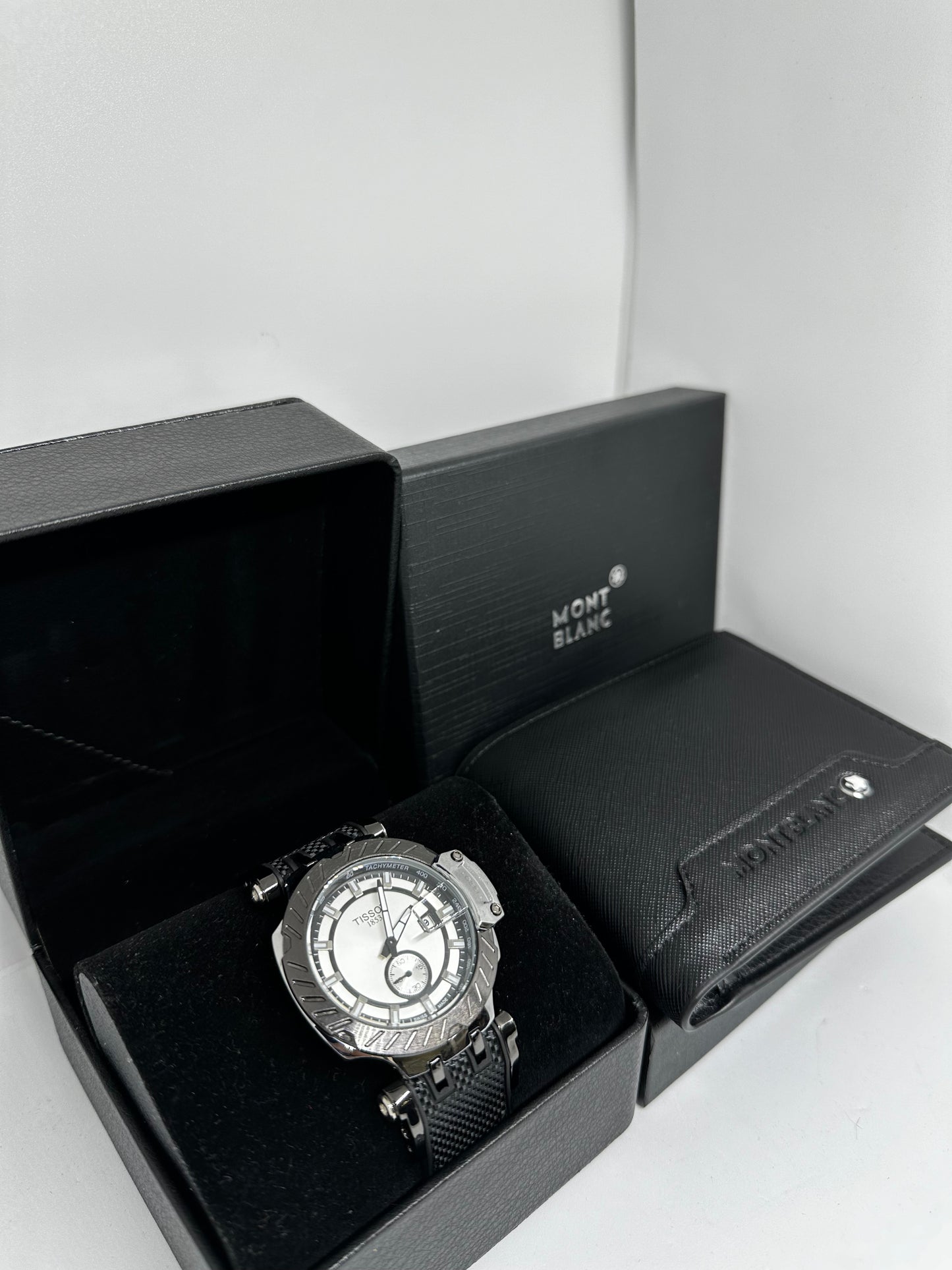 Reloj Tissot + Billtera MontBlanc. RTB03