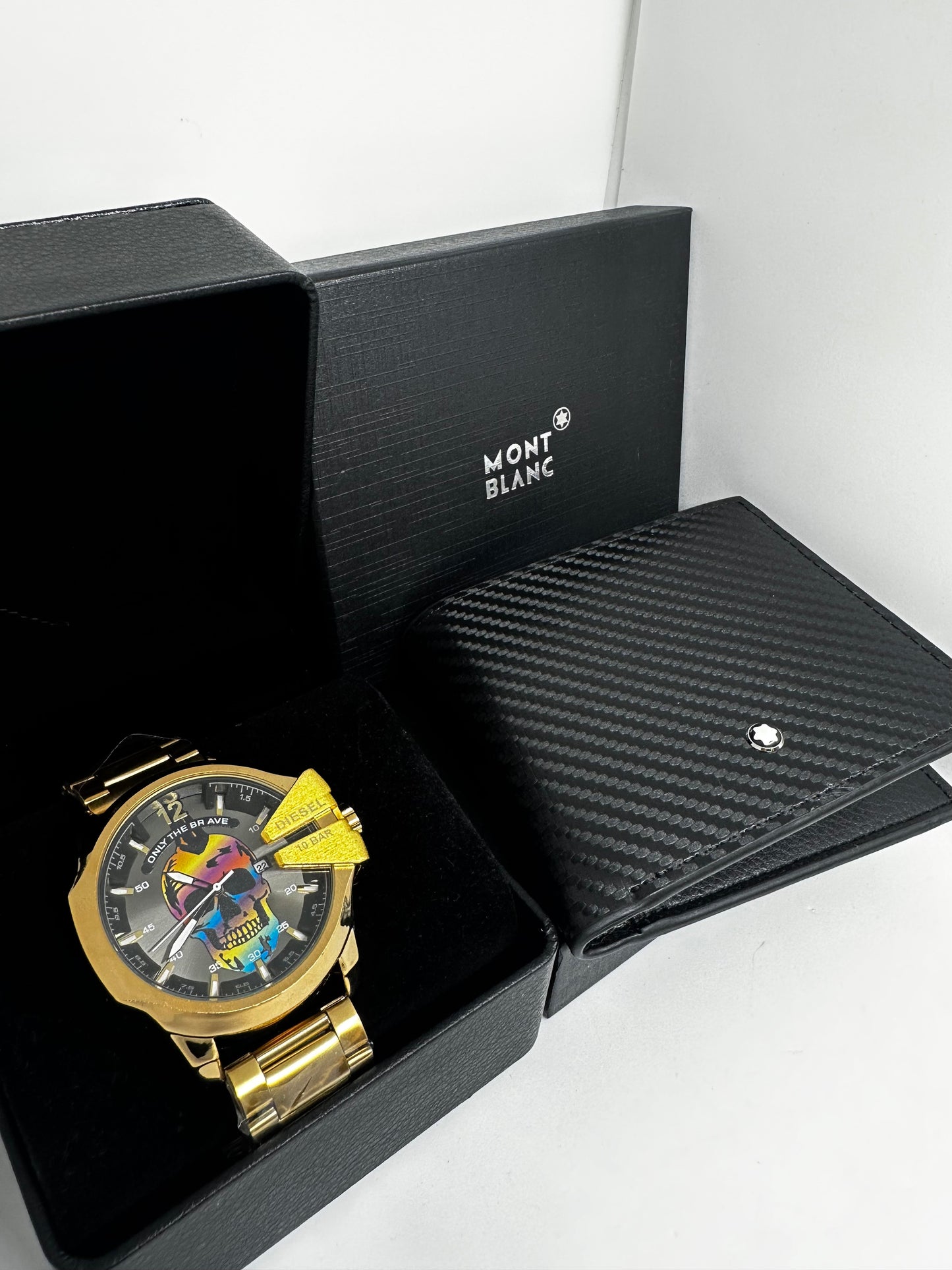 Reloj Dissel + Billtera MontBlanc. RDB04